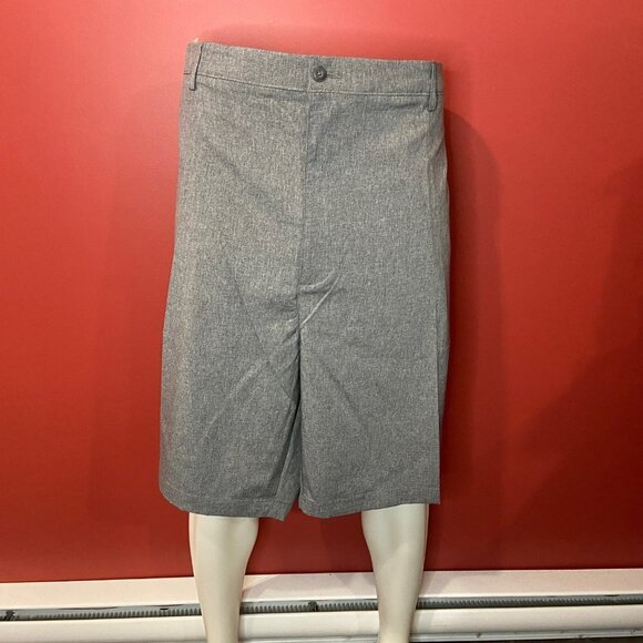 PGA Tour Men's Heather Grey MotionFlux Stretch Golf Shorts - Size 50 - NWT - Picture 3 of 6